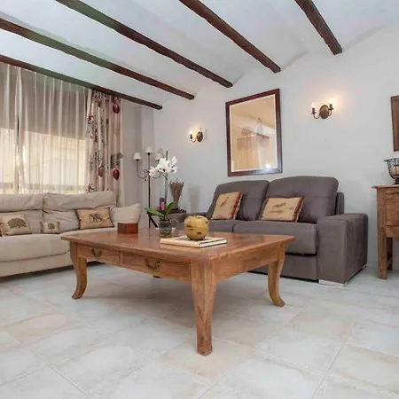 Casa Bella Торремолинос